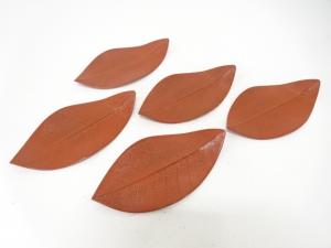 漆塗り　葉形　銘々皿　5客揃